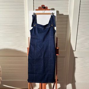 Love & Harmony Accented Denim Dress. Size Large Never Been Worn
